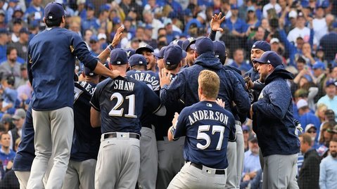 The Brewers closed out the regular season with eight consecutive wins to finish in first place in the National League Central. (Photo Credit: Patrick Gorski-USA TODAY Sports)