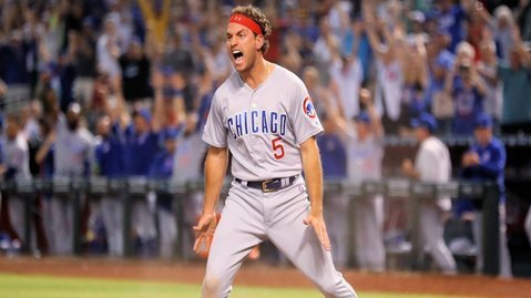 Albert Almora Jr. showed off his hops and his hand-eye coordination with a stellar midair catch. (Credit: Mark J. Rebilas-USA TODAY Sports)