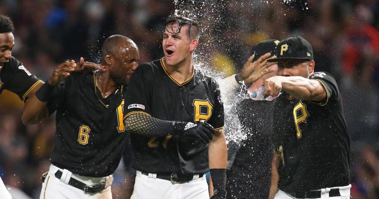 A 2-out RBI single hit by Kevin Newman in the bottom of the ninth resulted in the Cubs' second consecutive walkoff defeat. (Credit: Charles LeClaire-USA TODAY Sports)