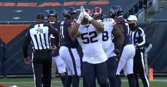 Mack gets his first sack in five games
