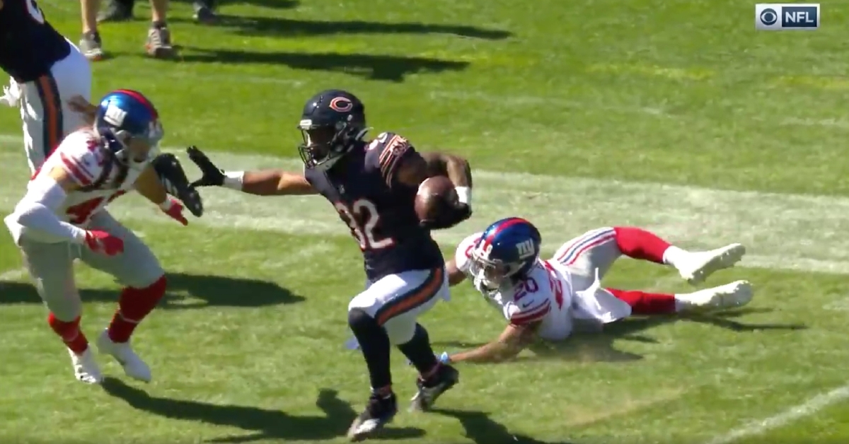 Bears running back David Montgomery scored from 28 yards out on a third-down pass play.