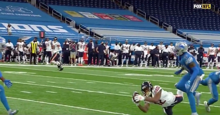 Allen Robinson II went parallel to the turf with a diving catch at Ford Field.
