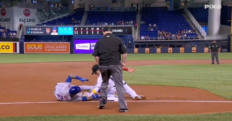 MLB player avoids tag with unbelievable slide