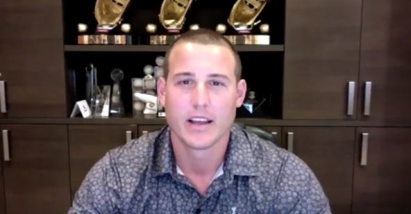 WATCH: Anthony Rizzo sends heartfelt video to Cubs fans