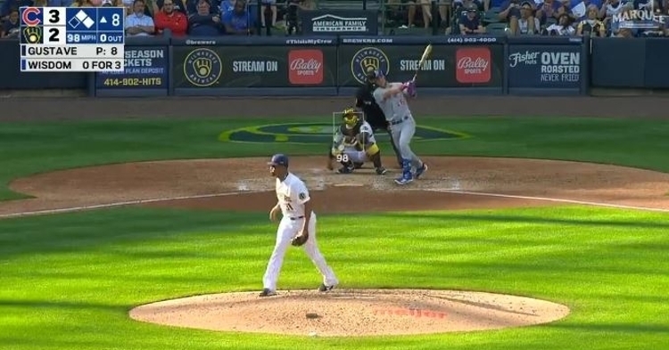 WATCH: Patrick Wisdom sets Cubs rookie home run record with 430-foot bomb
