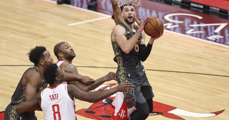 Lavine had 33 points and seven assists in the win (Kamil Krzaczynski - USA Today Sports)