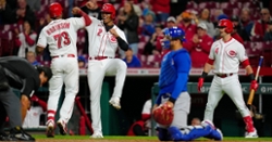 Reds rally late to walk-off Cubs