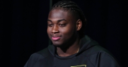 Bears planning to meet with All-American offensive lineman Kenyon Green
