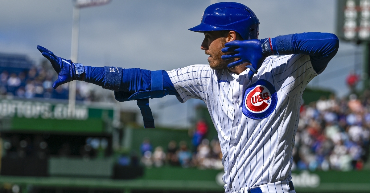 Potential farewell game for Hendricks end with more late-game Cubs offense
