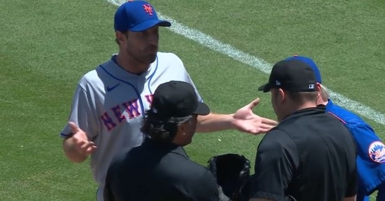 Max Scherzer is ejected in fourth inning; Dodgers lose to Mets