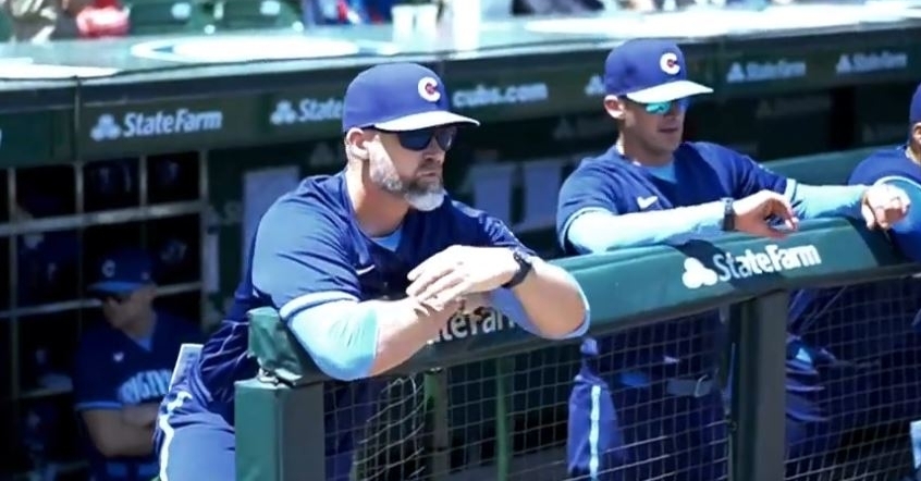 WATCH: Cubs players reflect on David Ross after his 200th win