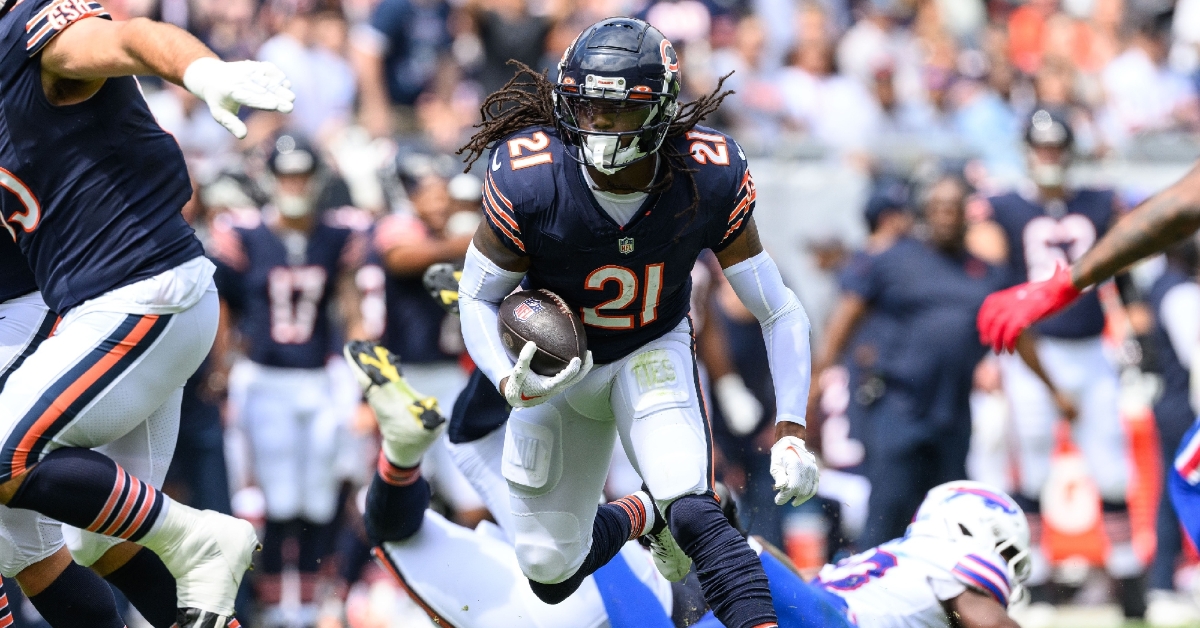 Chicago Bears lose running back David Montgomery; add Travis Homer