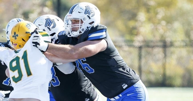 AUSpartanSports on X: Congratulations to AU offensive lineman Chris Toth  on the invite to the Chicago Bears Rookie mini-camp.   / X