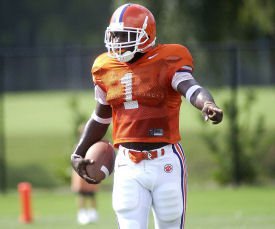 Davis rushed for 2500 yards and 28 touchdowns on 350 carries in high school.