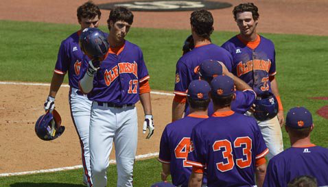 Wilkerson greets him teammates after his second home run