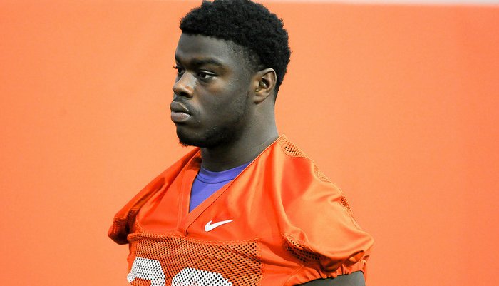Shaq Lawson brings experience and talent to the defensive end spot