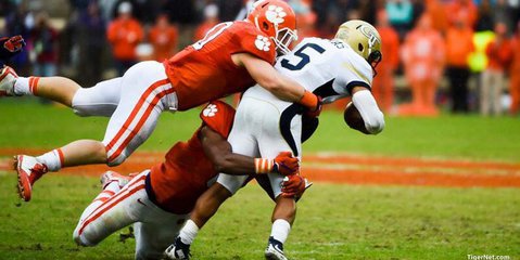Ben Boulware and Clemson's defense held Tech's rushing attack in check
