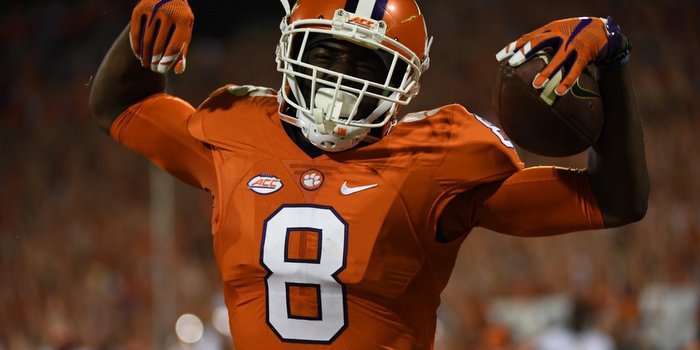 List of CFB players leaving early for NFL Draft