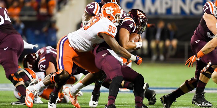 Clelin Ferrell with the early sack