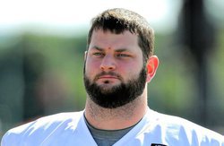 Former Clemson OL signs with the Bills