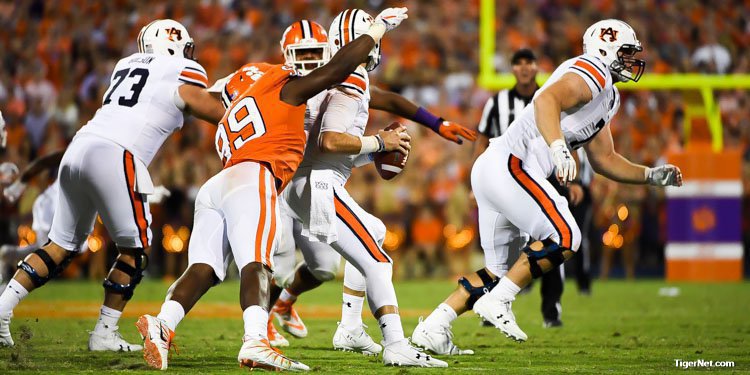 Auburn quarterback Jarrett Stidham took a beating