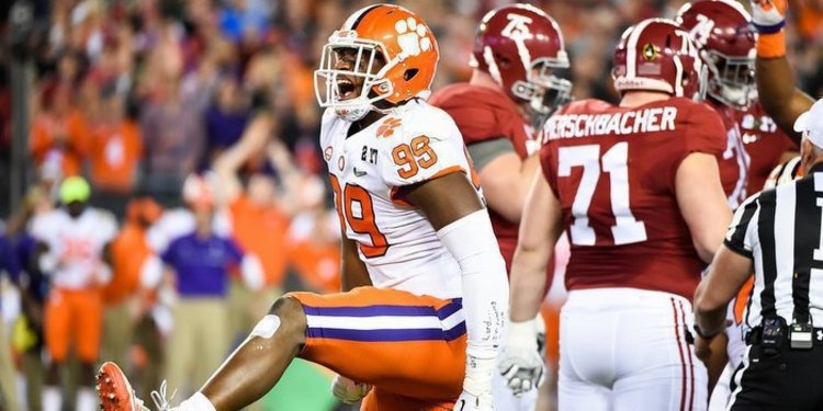 National championship matchup, Vegas odds set