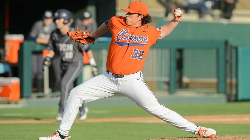 Jacob Hennessy pitched seven strong innings (Photo by David Grooms)