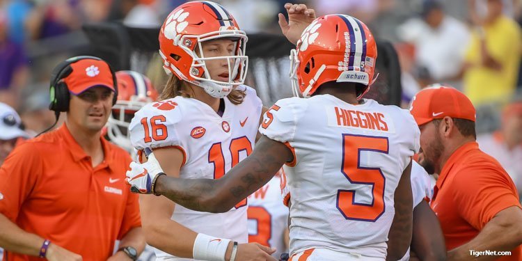 Clemson by the numbers: Tigers in top-10 in total and scoring offense, defense