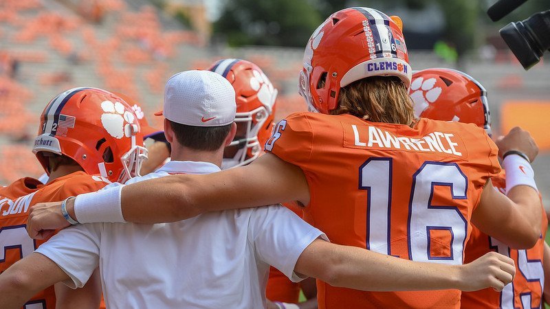Clemson players huddle before Saturdays win over Georgia Southern