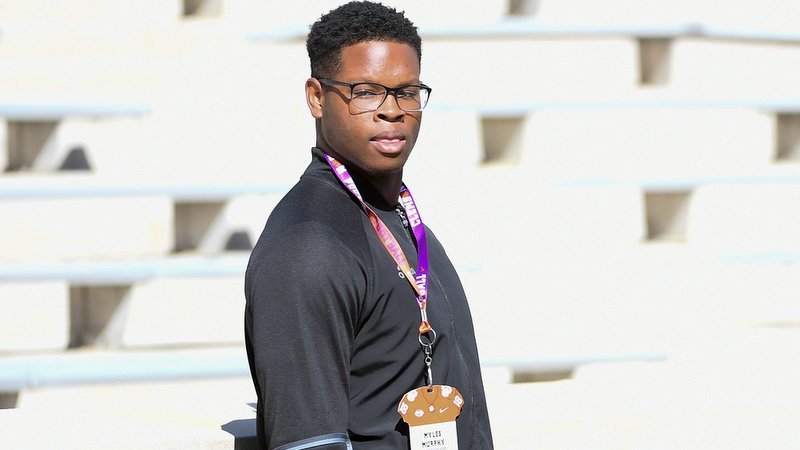 Myles Murphy is one of the headliners in Saturday's group of visitors.