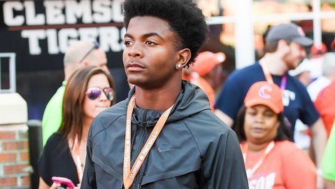 Phillips is a 23rd commitment in Clemson's 2019 class, moving the Tigers back into the top-5 in the 247Sports Composite.