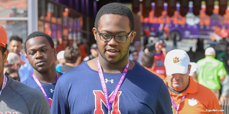 Tchio is the third OL commitment for the 2020 recruiting cycle