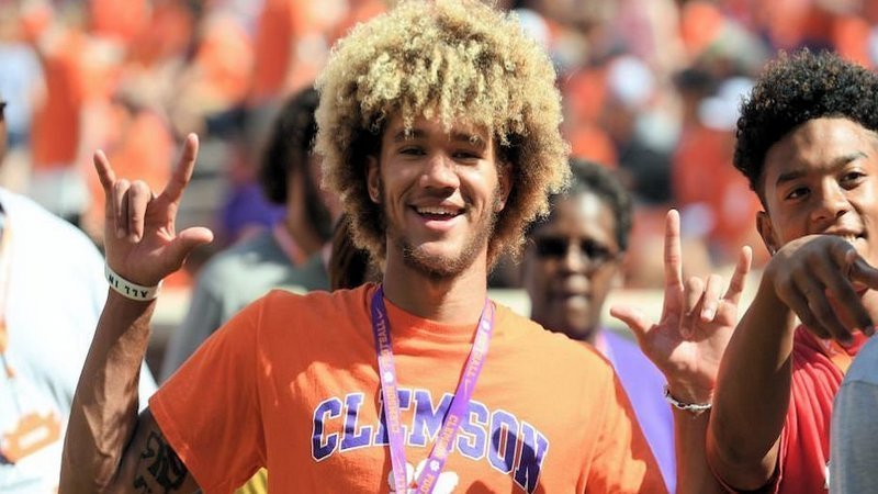 Clemson in top schools for 4-star WR