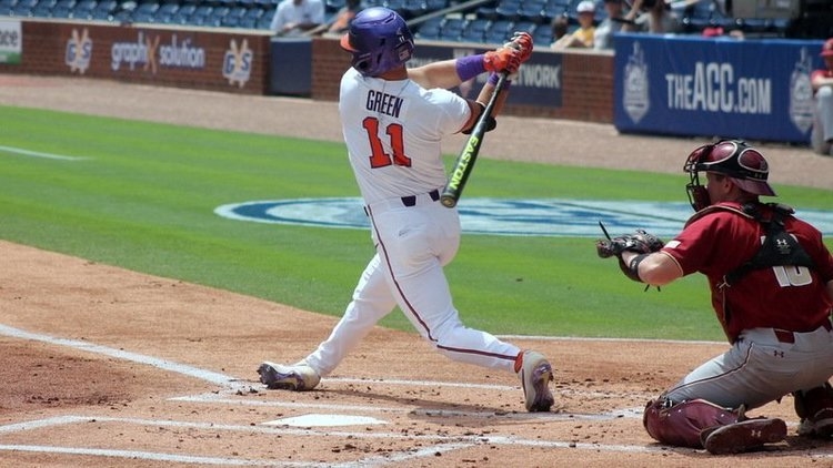 Michael Green had a big two-out single that tied the score in the 8th