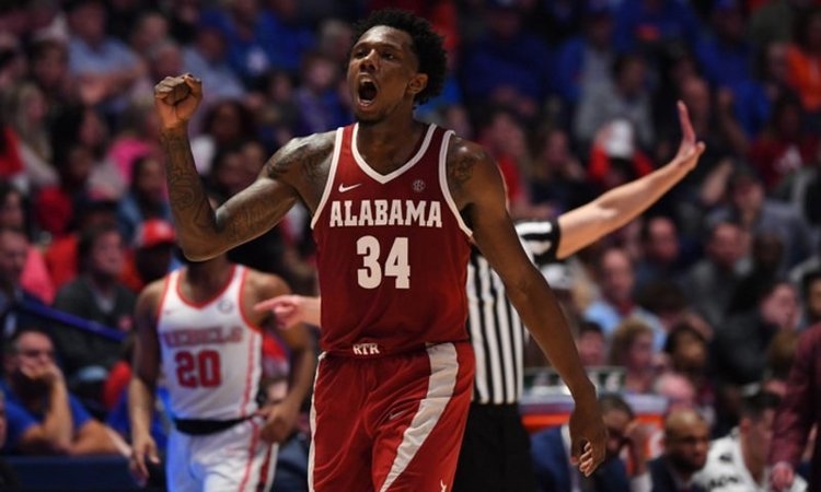 (USA TODAY Sports-Christopher Hanewinckel)