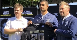 DJ Uiagalelei presented with All-American jersey