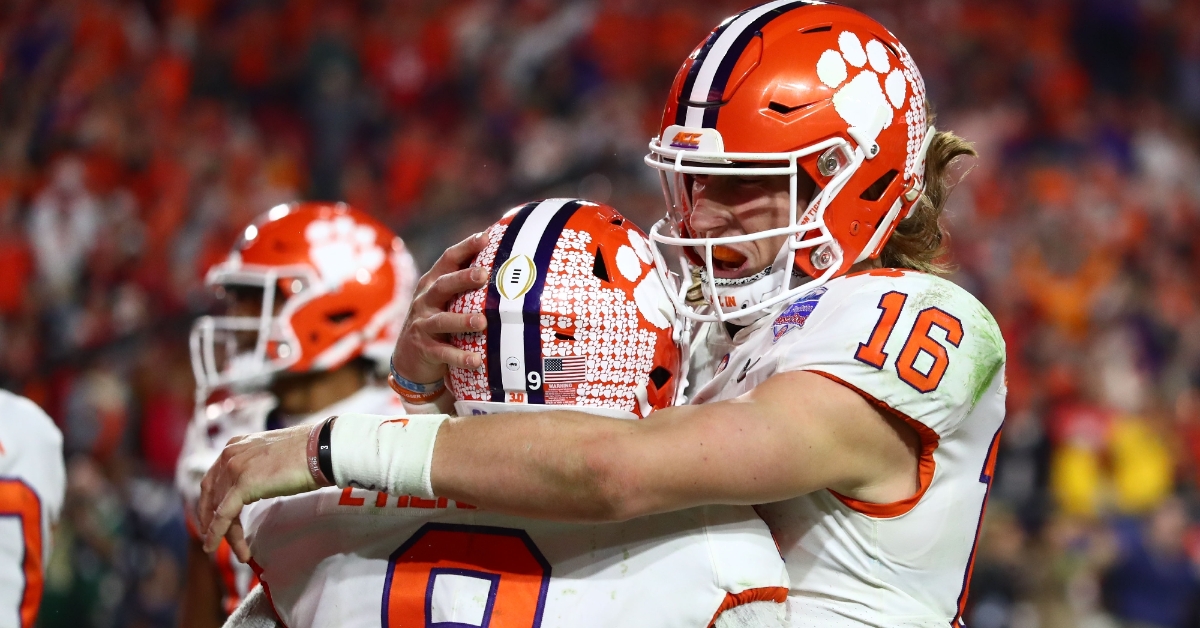 Two Tigers named to Maxwell Award watch list