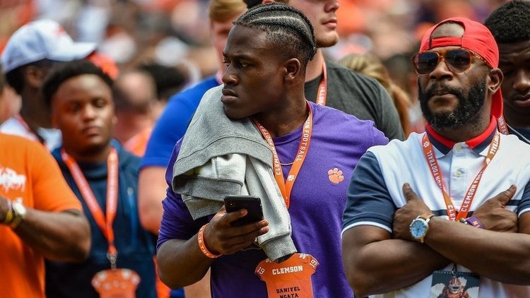 Ngata on the Clemson sidelines at the spring game