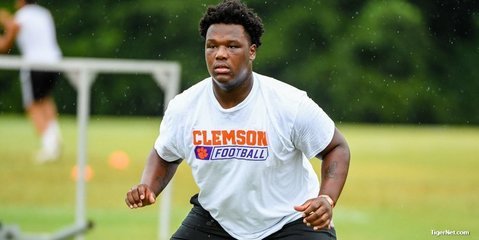 2022 defensive tackle Travis Shaw (6-5, 290) out of Greensboro (NC) Grimsley.