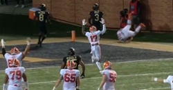 WATCH: First career touchdown reception for J.C. Chalk