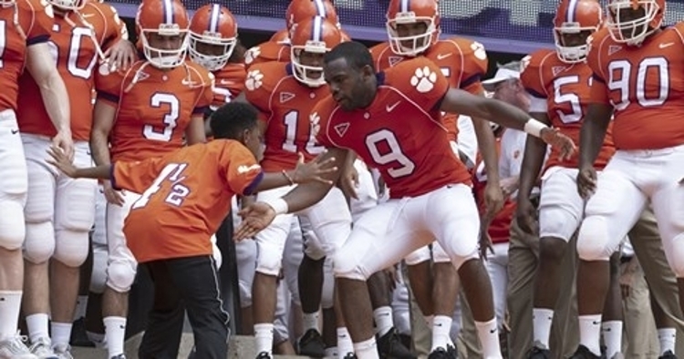 Tiger fans review "Safety": Clemson shines in Disney ...
