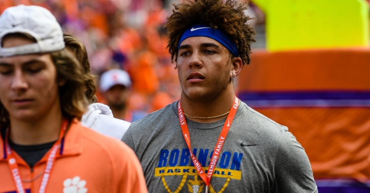 Five-star OT has Clemson in top schools