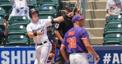 Louisville smacks seven homers to defeat Clemson in ACC tourney