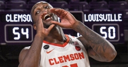 Aamir Simms sends out thank you to Clemson before pursuing NBA dream
