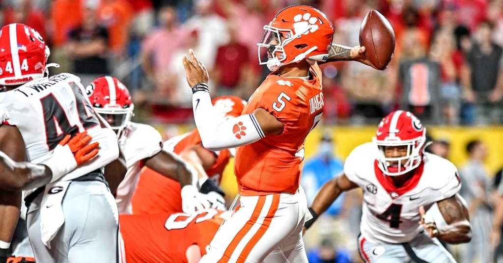 Clemson's offense only scored three points against UGA (Jim Dedmon - USA Today Sports)