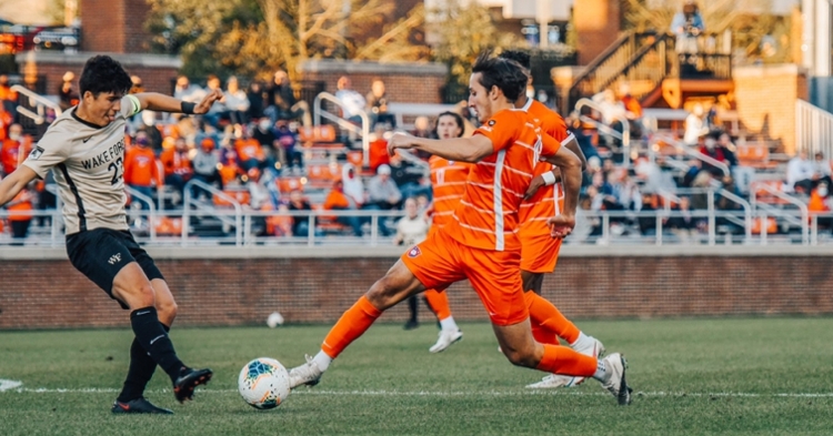 Clemson had its chances to secure the division Friday. (Daniel Brandalise/Clemson athletics)