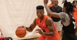 Peach State forward commits to Clemson