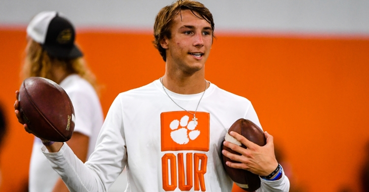 QB commit Cade Klubnik is on hand for the Elite Retreat.