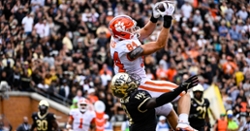 Clemson tight end makes decision on NFL