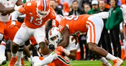 Clemson defense shuts down Miami with historic numbers